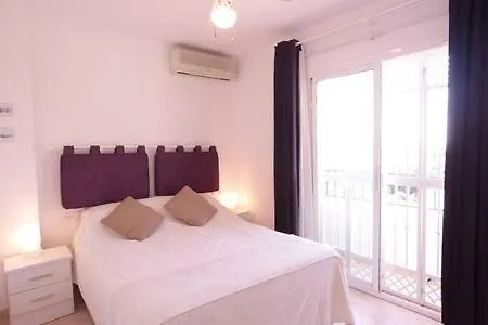 Amplio Con Piscina Cerca De La Playa * 네르하